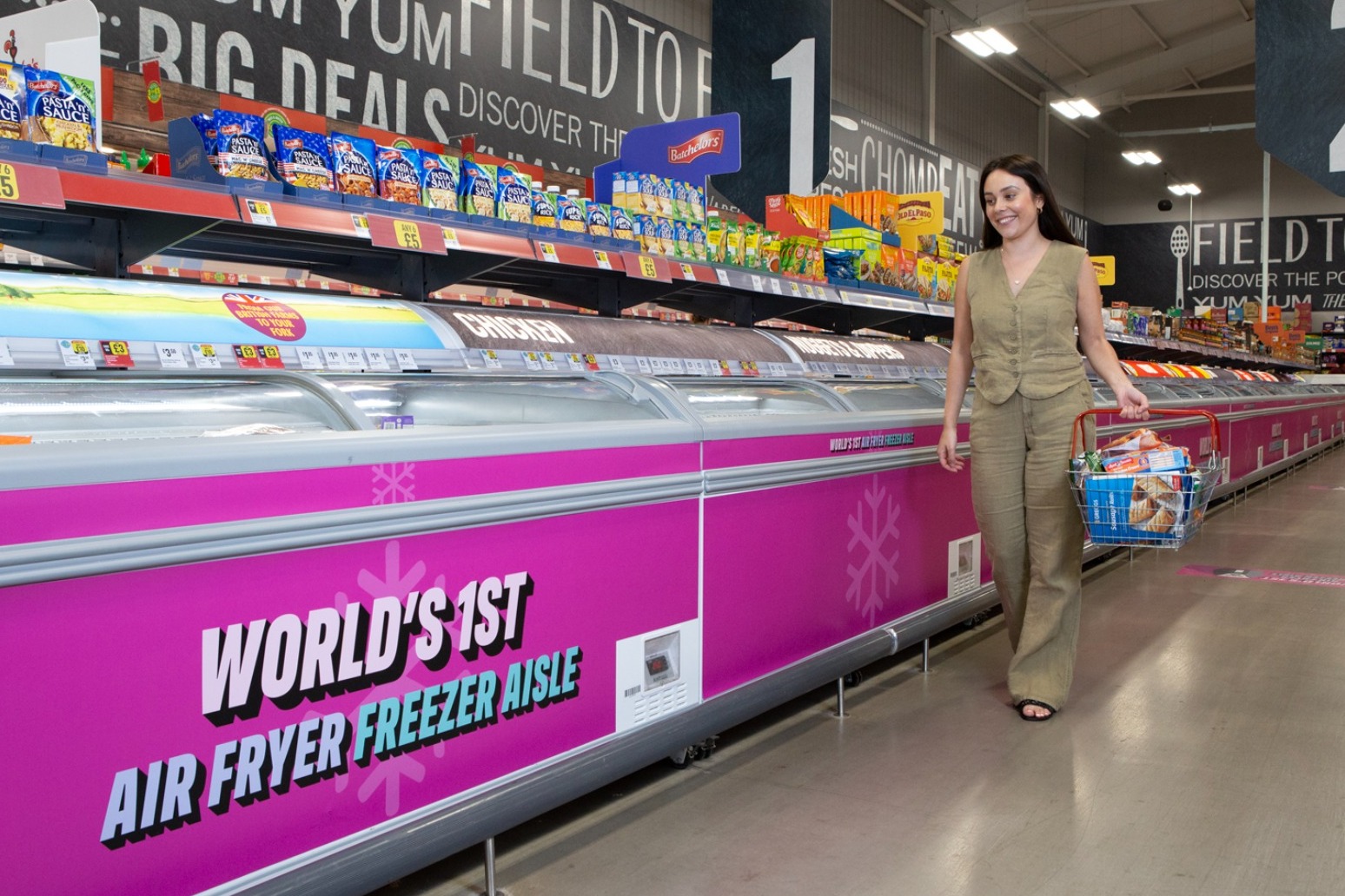 Iceland trials ‘world first’ air fryer food aisle 